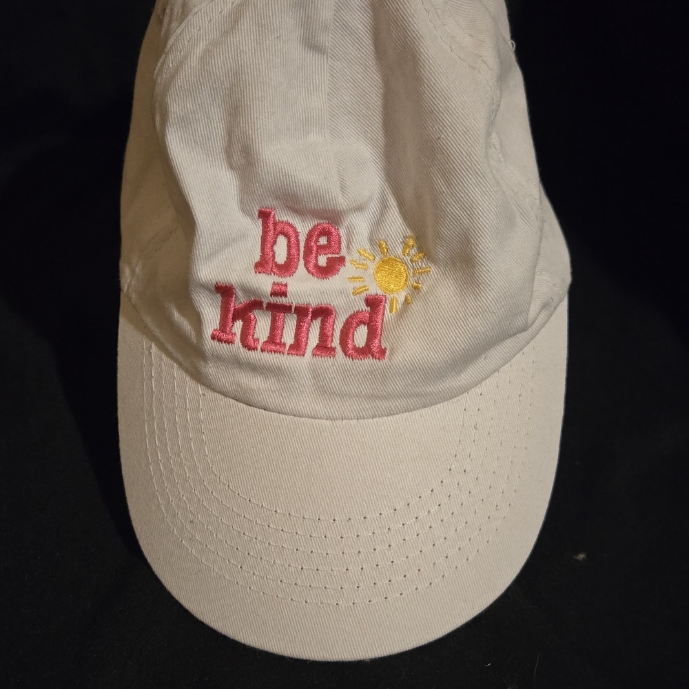 White 'Be Kind' Embroidered Cap